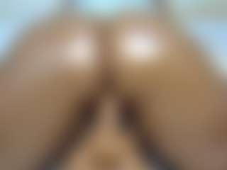 Zuri's Live Sex Cam Show