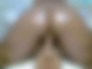 Live cam show with Zuri - Black Young Adult on livesuperchat.net