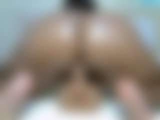 Zuri's Live Sex Cam Show