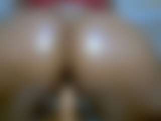 Zuri's Live Sex Cam Show