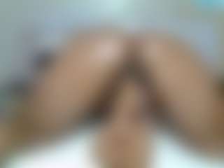 Zuri's Live Sex Cam Show