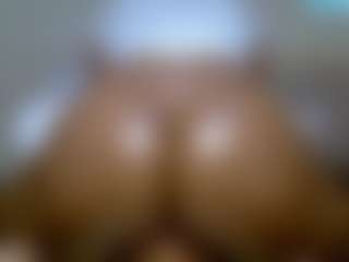 Zuri's Live Sex Cam Show