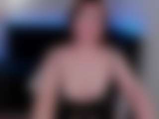 EmilyAmorre's Live Sex Cam Show