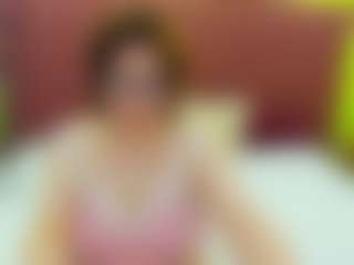 Live cam show with EmilyAmorre - Glasses on infinitiblacc.com