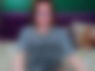 Live cam show with EmilyAmorre - Flashing on livesuperchat.net