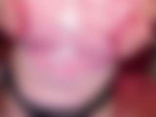 Live cam show with EmilyAmorre - Cute on Cam Slut