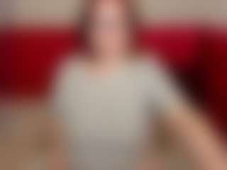 EmilyAmorre's Live Sex Cam Show