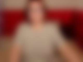 Live cam show with EmilyAmorre - Striptease Teen (18+) on slutload