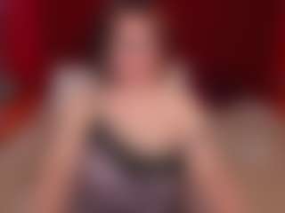 Live cam show with EmilyAmorre - Red Hair Young Adult on camtv