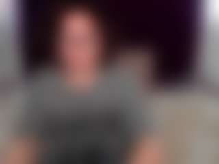 Live cam show with EmilyAmorre - Glasses on camwithhim.com
