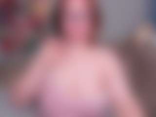 Live cam show with EmilyAmorre - Big Tits on Free Soda