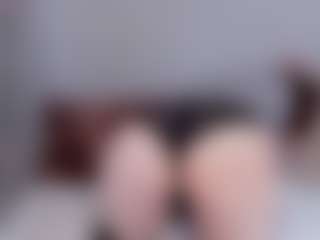 EmilyAmorre's Live Sex Cam Show