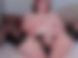 EmilyAmorre's Live Sex Cam Show