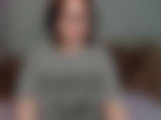 EmilyAmorre's Live Sex Cam Show