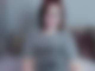 Live cam show with EmilyAmorre - BBW on Dolls Live