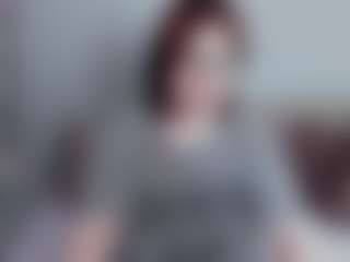 Live cam show with EmilyAmorre - Normal on AdultVida.com