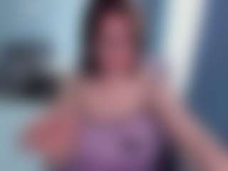 Live cam show with EmilyAmorre - Average on ObeyMaria