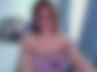 Live cam show with EmilyAmorre - BBW on Livezox