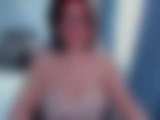 Live cam show with EmilyAmorre - Orgasm on Latina Girls