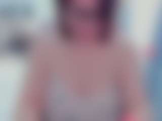 EmilyAmorre's Live Sex Cam Show