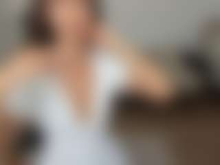Live cam show with jenniferburil - Brown Hair on Camming Site