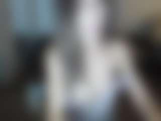 Live cam show with jenniferburil - Outside on Camsoda