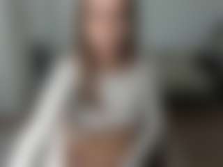 Live cam show with jenniferburil - Small Tits Brown Hair on Latina Girls