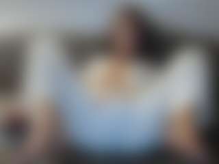 Live cam show with jenniferburil - Outside on Camsoda
