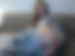 Live cam show with jenniferburil - Smoking on Milfs Live