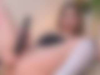 Live cam show with NatalieToy - Small Ass on LiveSexCams6