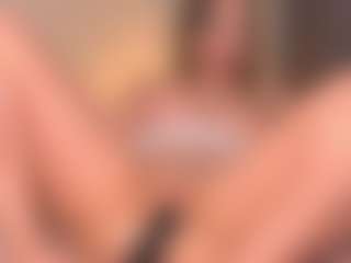 NatalieToy's Live Sex Cam Show