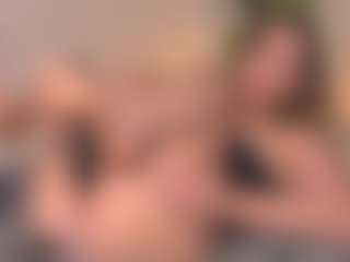 Live cam show with NatalieToy - Skinny on livesuperchat.net