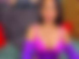 Live cam show with LauraSin - Outside on Cam Slut