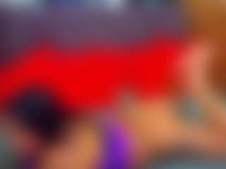 Live cam show with LauraSin - Amateur on TeamSkeetLive