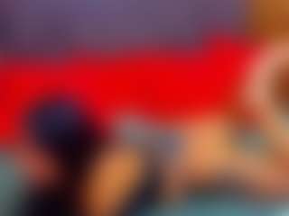 Live cam show with LauraSin - Athletic on madthumbs