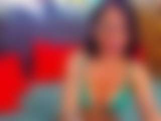 Live cam show with LauraSin - Outside on hornycams.live