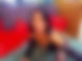Live cam show with LauraSin - Outside on fuck-show.com