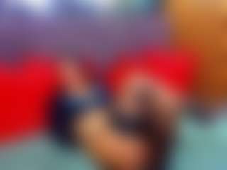Live cam show with LauraSin - Costume on Soda Cam