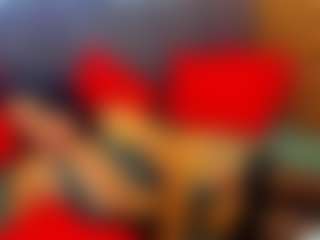 Live cam show with LauraSin - Costume on LiveSexCams6