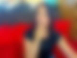 Live cam show with LauraSin - Costume on StripNow