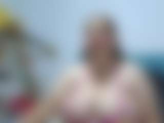Live cam show with Allyyson-sweet - Upskirt on Camsoda