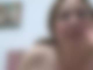 Live cam show with Allyyson-sweet - Bedroom Blonde Hair on xxxlivecams.org