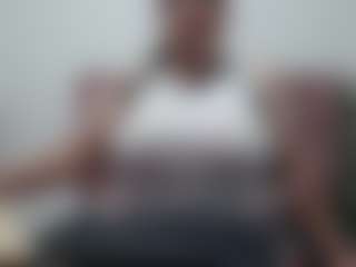 Live cam show with Allyyson-sweet - Spank on Dare Cams