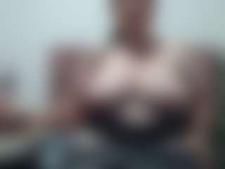 Live cam show with Allyyson-sweet - Upskirt on madthumbs