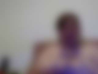 Live cam show with Allyyson-sweet - Control on Dolls Live