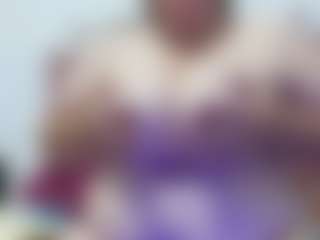 Live cam show with Allyyson-sweet - Blonde Hair Fetish on SpankPalCams