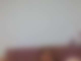 Live cam show with Allyyson-sweet - Blonde Hair Shaved Pussy on nudelive.tv