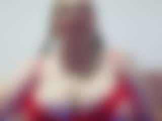 Live cam show with Allyyson-sweet - Lush Blonde Hair on LiveSexCams6