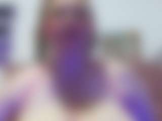 Live cam show with Allyyson-sweet - Control on madthumbs