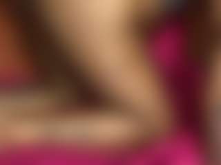 Live cam show with Exotica - Brown Eyes Ebony on UwU Esports